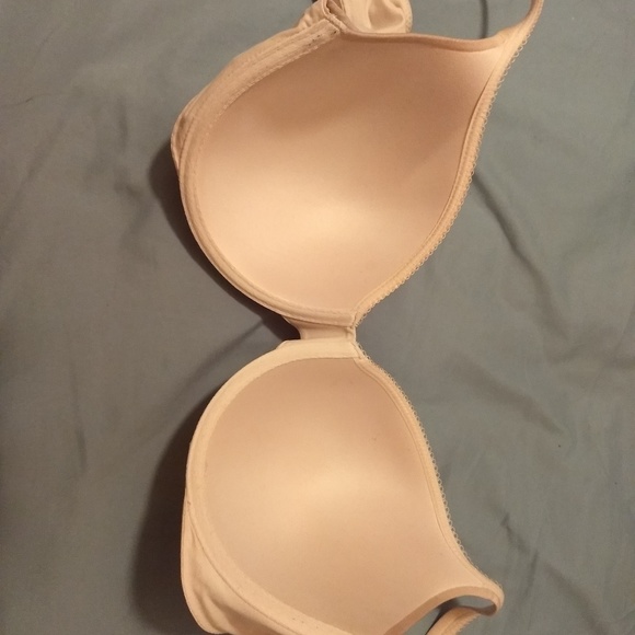 Victoria secret Bra - Picture 2 of 3
